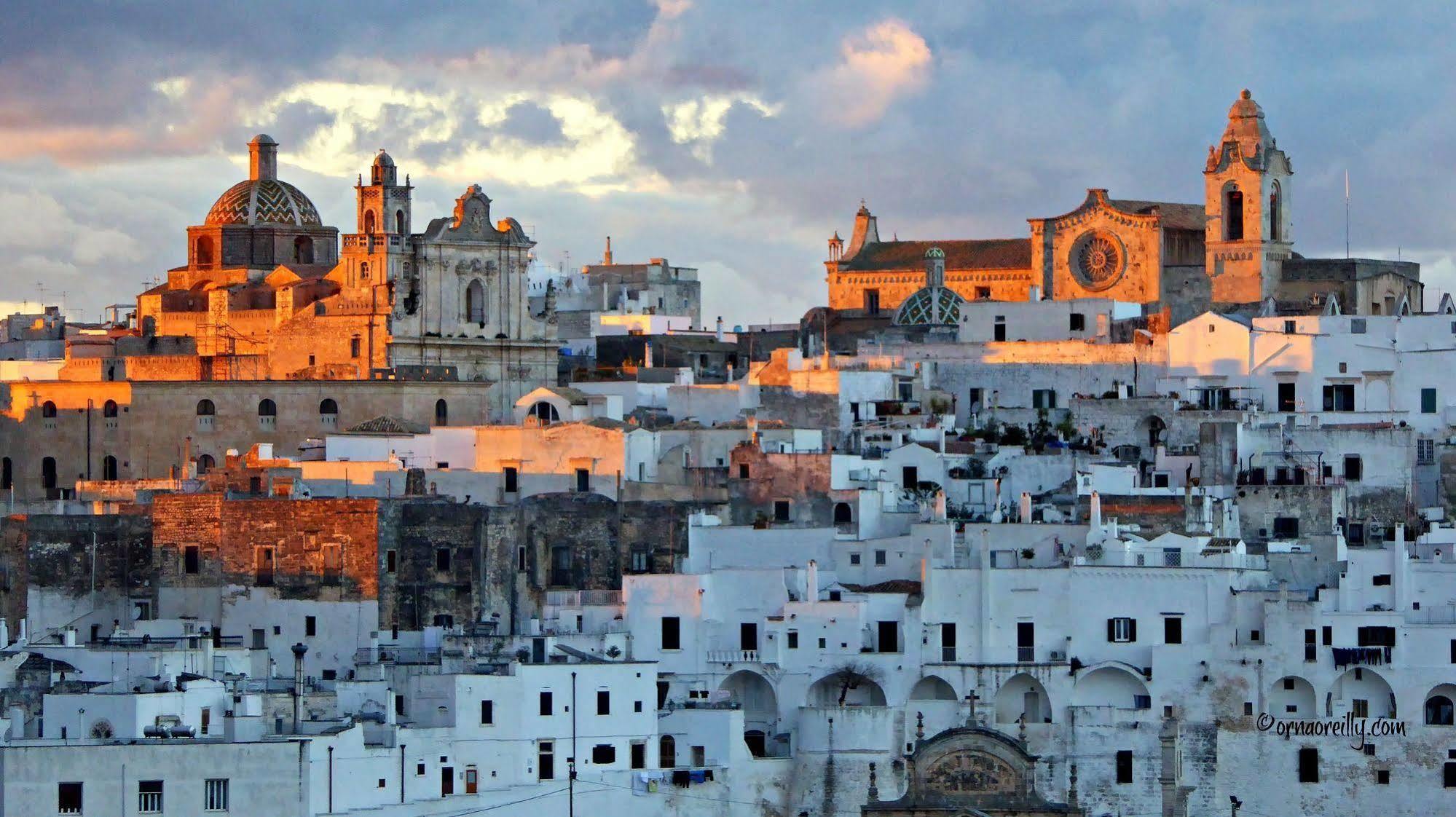 Albergo Masseria Refrigerio Ostuni Exteriör bild